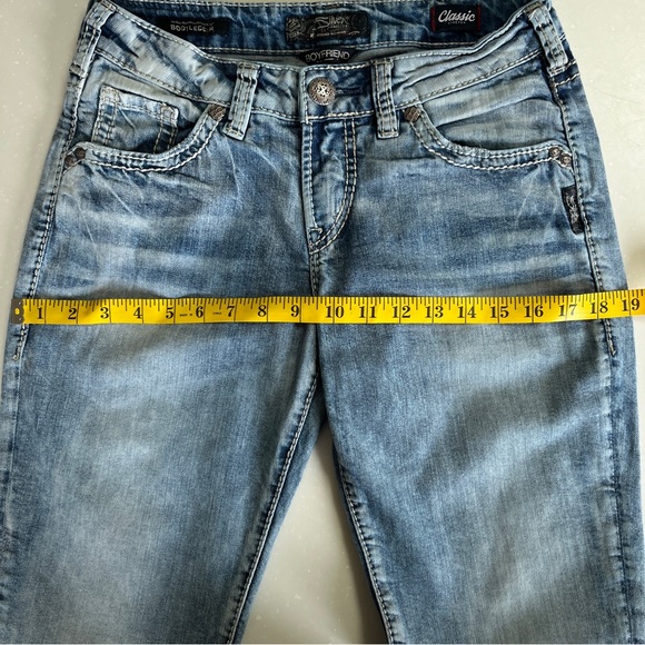 Silver Boyfriend Jeans, Classic Stretch, W25 L29 (measures 32" inseam) - Picture 9 of 13